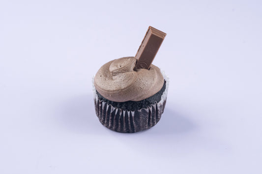 Build Your Box: Kit Kat Cupcakes