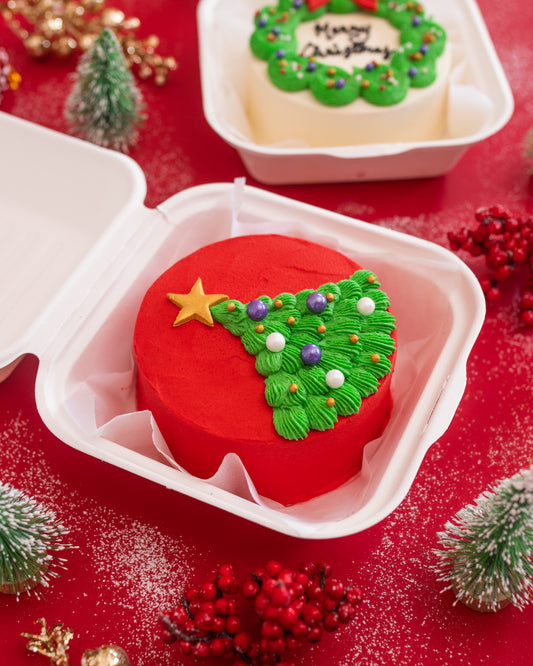 Christmas Tree Lunchbox Cake