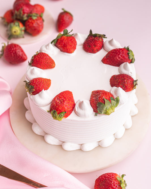 Strawberry & Cream Cake