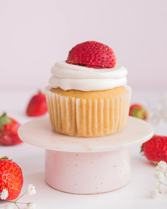 Build Your Box: Strawberry & Cream Cupcakes