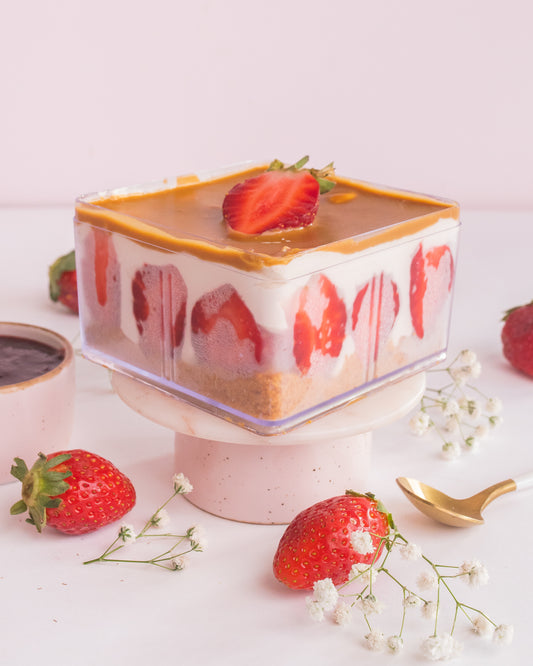Strawberry Biscoff Cheesecake Tub