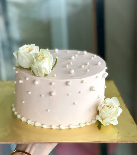 Pearl Cake with Fresh Roses